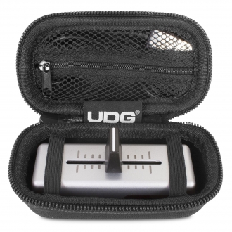 [포터블 페이더 케이스] UDG Creator Portable Fader Hardcase Small Black (U8471BL)